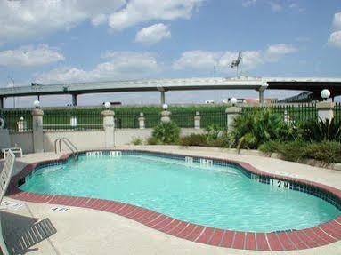 Express & Northwest-brookhollow By Ihg
