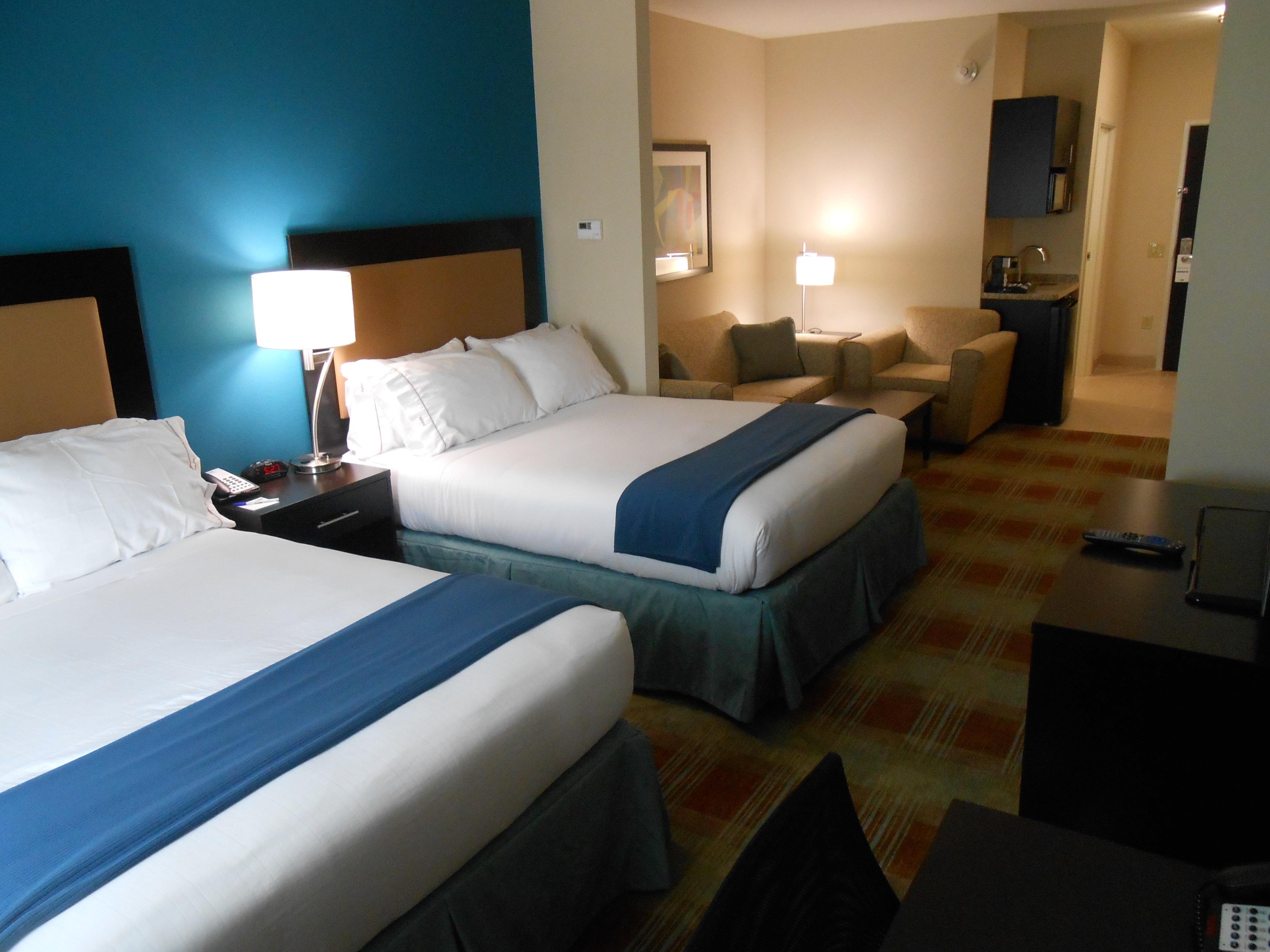 Express & Northwest-brookhollow By Ihg Hotel 3*
